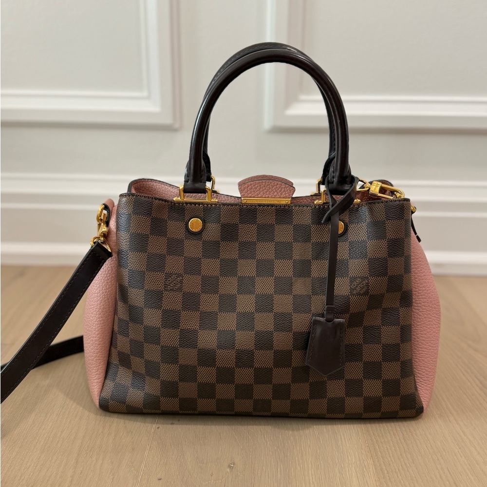 LOUIS VUITTON Brittany Damier Ebene Shoulder Bag